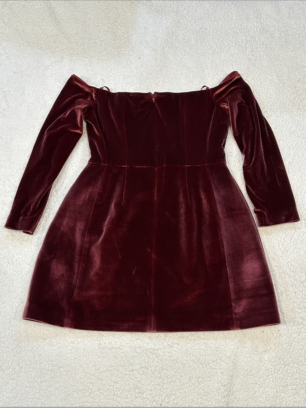 Anthropologie Hutch Off The Shoulder Velvet Mini Dress size 8 Wine
